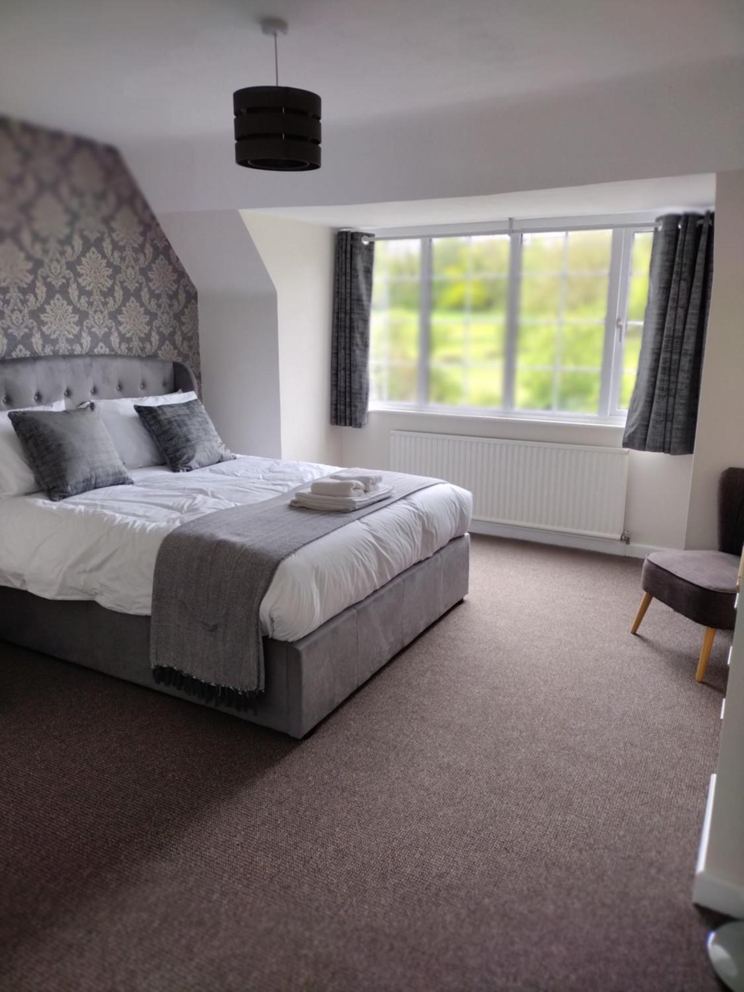 Bali Hai Guest Suite Somerset Chilcompton المظهر الخارجي الصورة